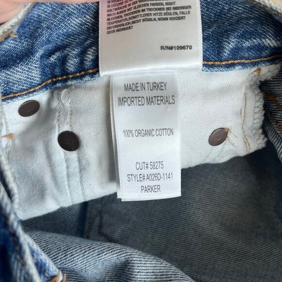 AGOLDE Parker Vintage Cut Off Denim Shorts in Freewheeling Size 25 - Picture 5 of 5